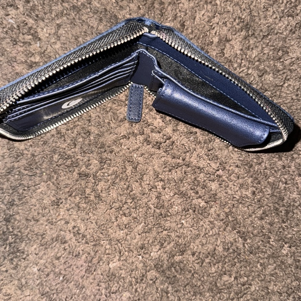 COOKIES WALLET‼️ - Picture 3 of 3